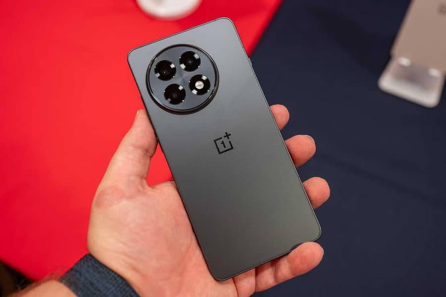 OnePlus 13R 4