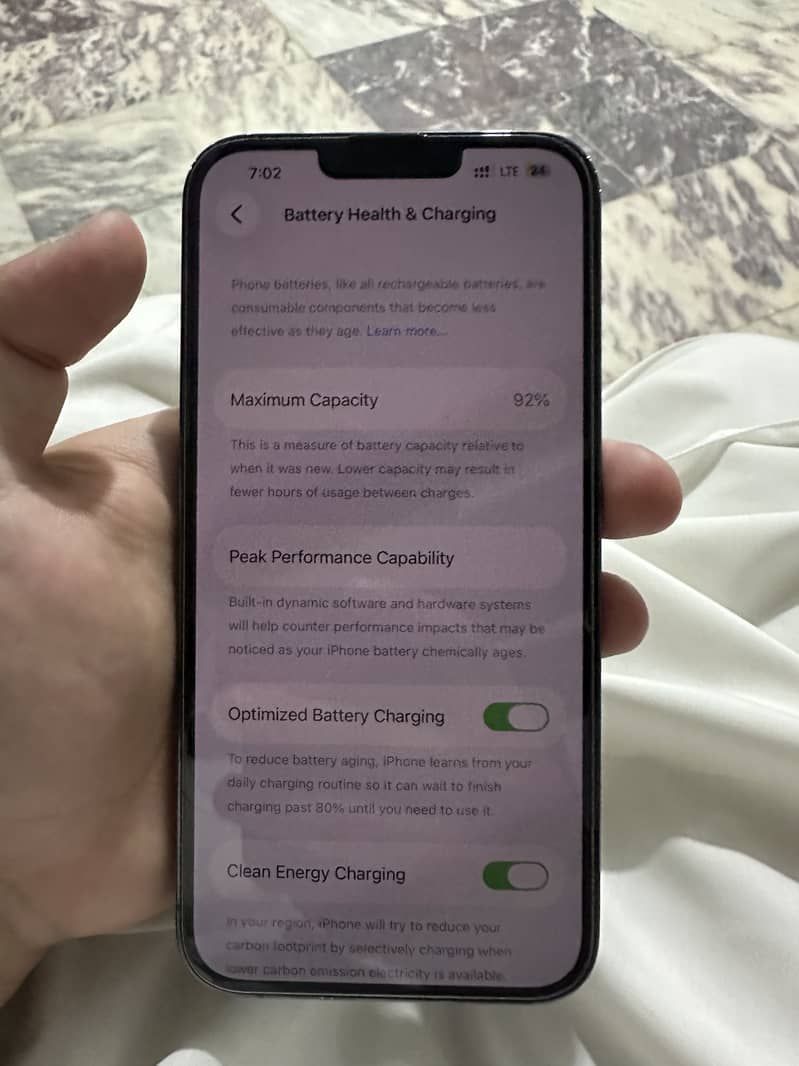 Apple iPhone 13 Pro Max 4