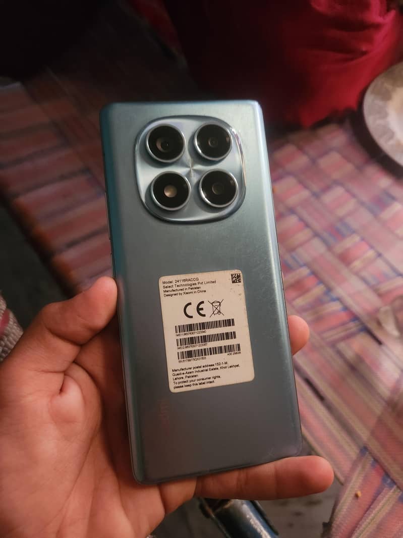 Xiaomi Redmi Note 14 Pro 0