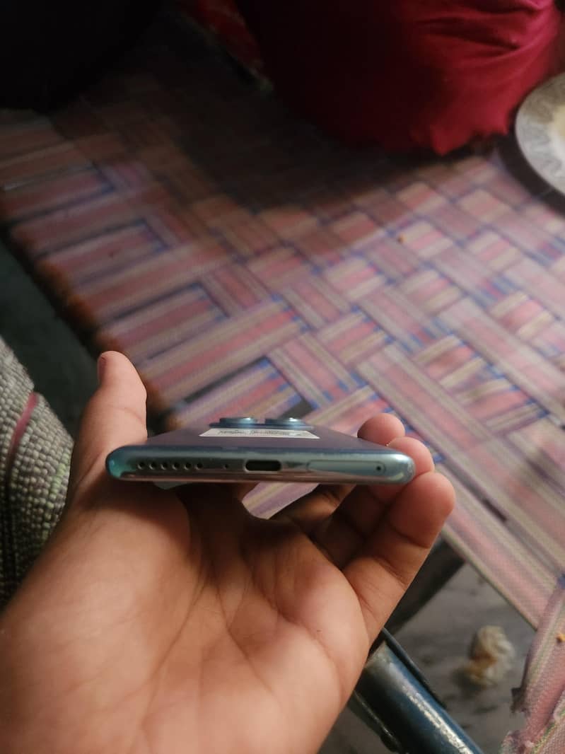 Xiaomi Redmi Note 14 Pro 4