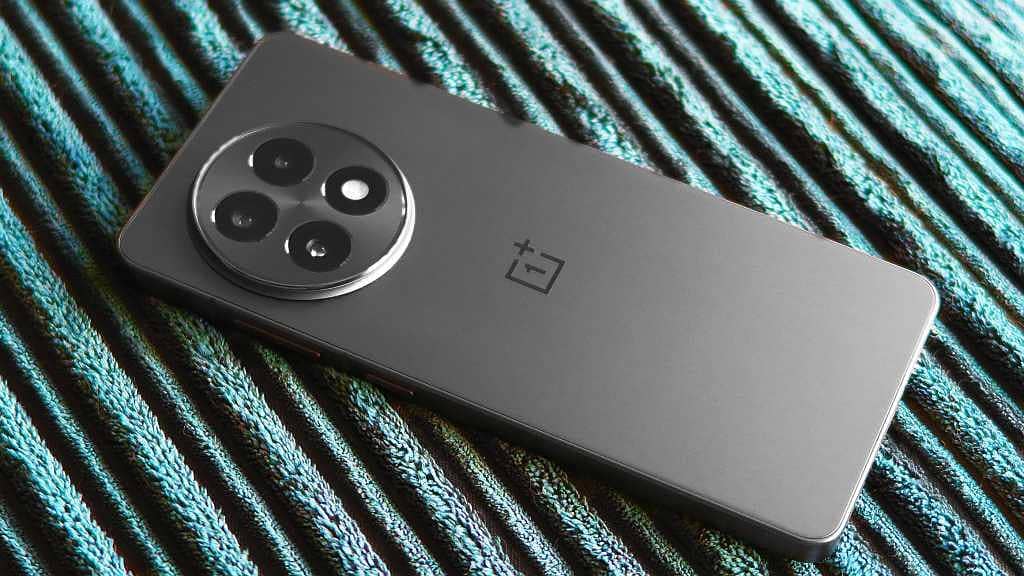 OnePlus 13R 1