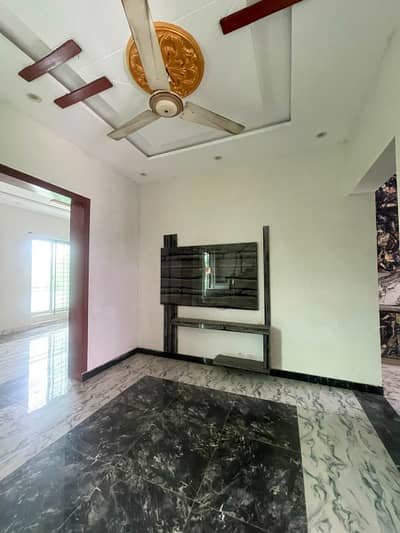 5 marla house available for rent in Bahria orchard phase 2 Lahore