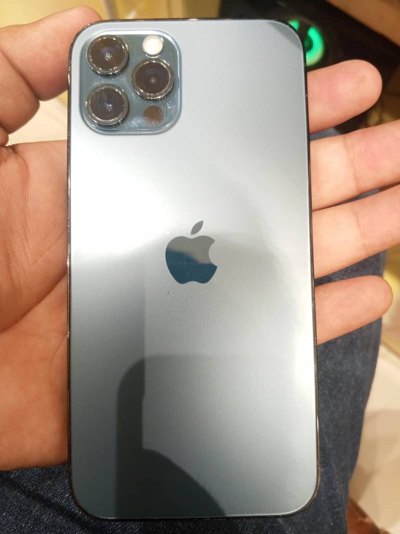 Apple iPhone 12 Pro 1