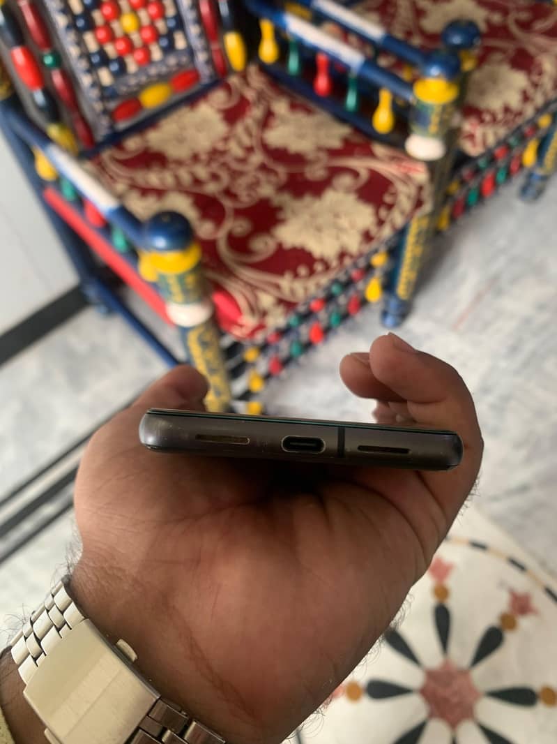 Google Pixel 7 3