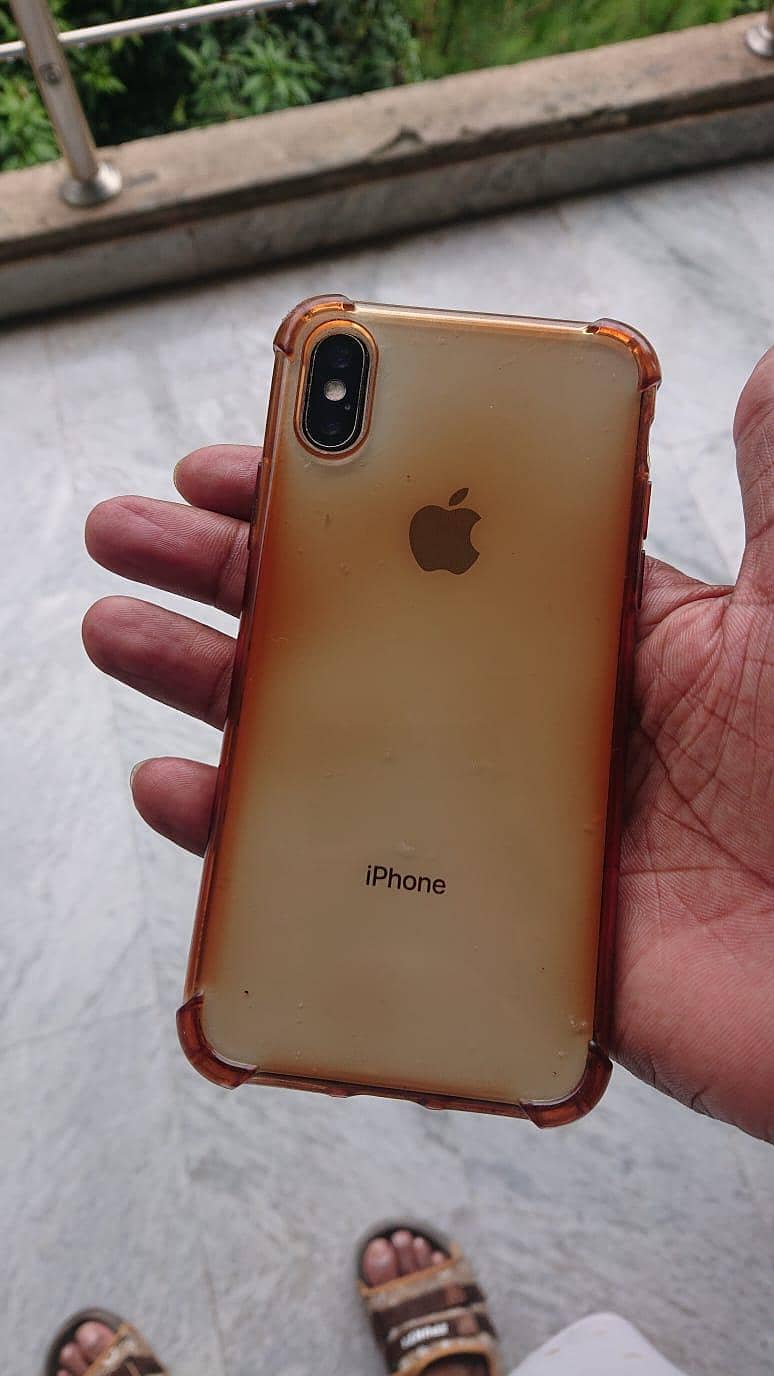 Apple iPhone X 0