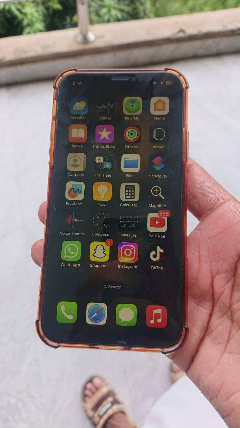 Apple iPhone X 9
