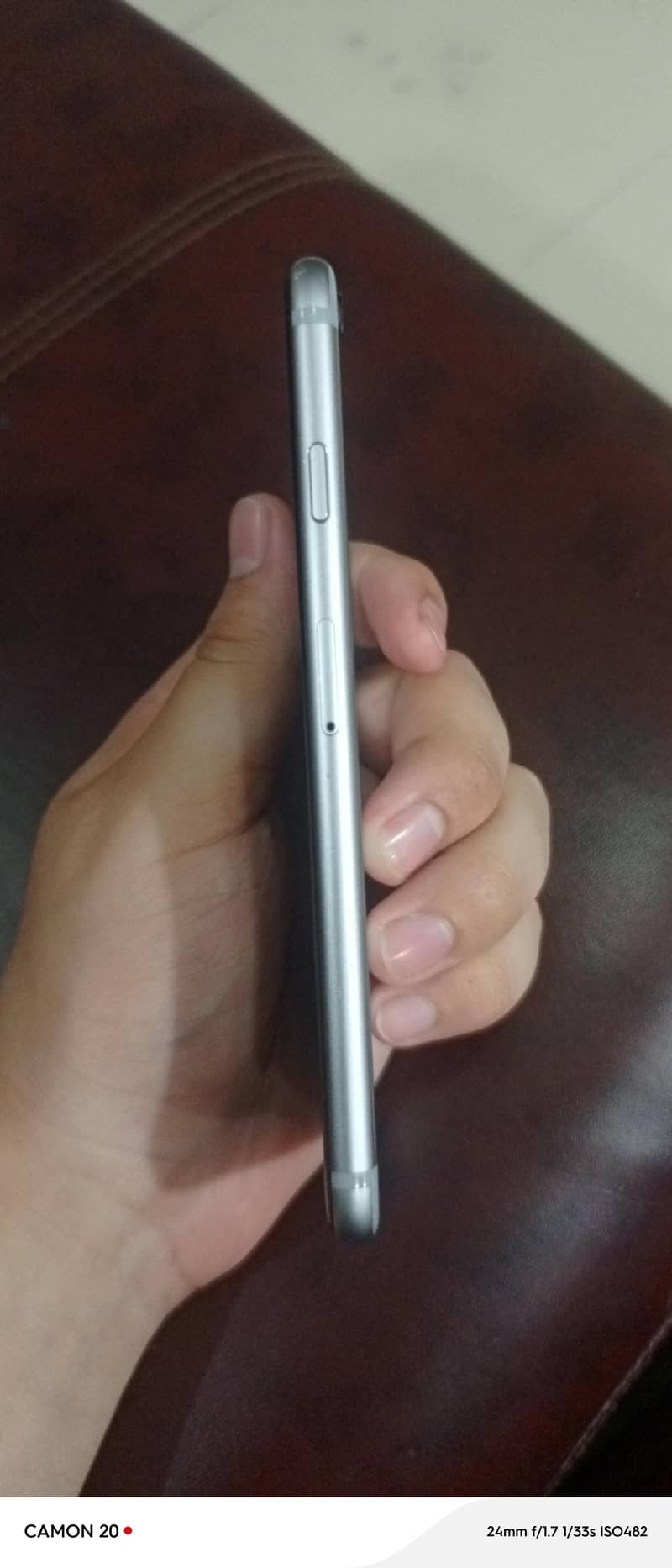 Apple iPhone 6S 4