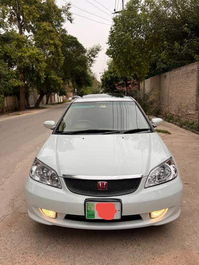 Honda Civic Oriel 2005