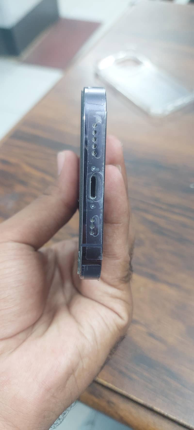 Apple iPhone 14 Pro 3