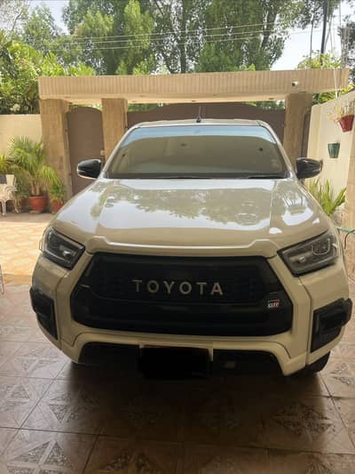 Toyota Hilux 2024