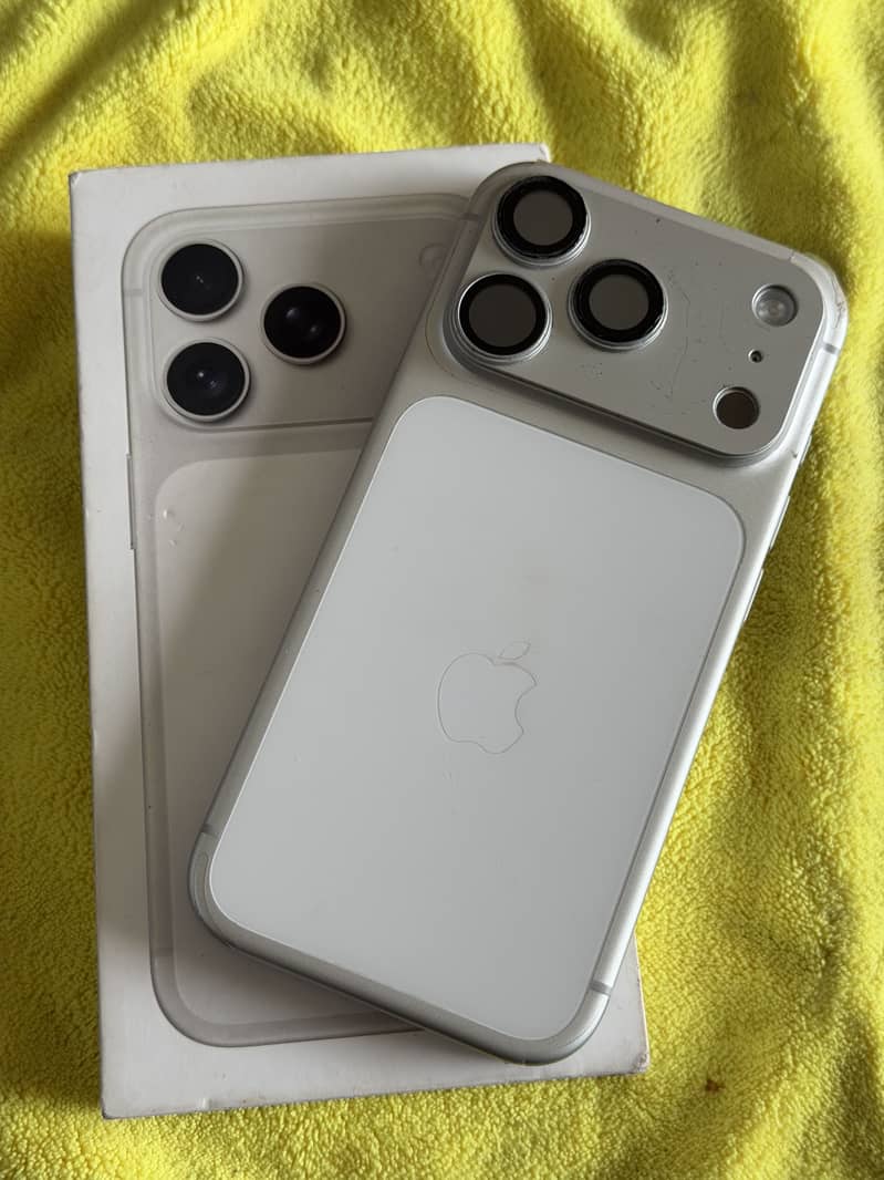 Apple iPhone 17 Pro 4