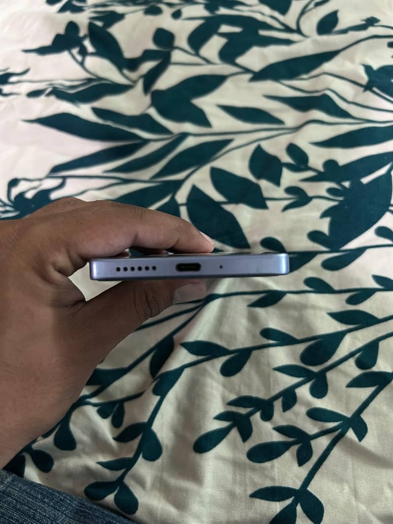 Xiaomi Redmi Note 13 Pro 4