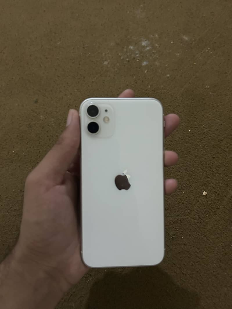 Iphone 11 e sim time avabl 40k 3