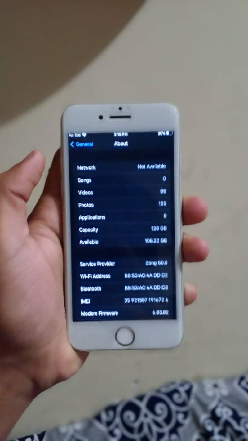Apple iPhone 7 4