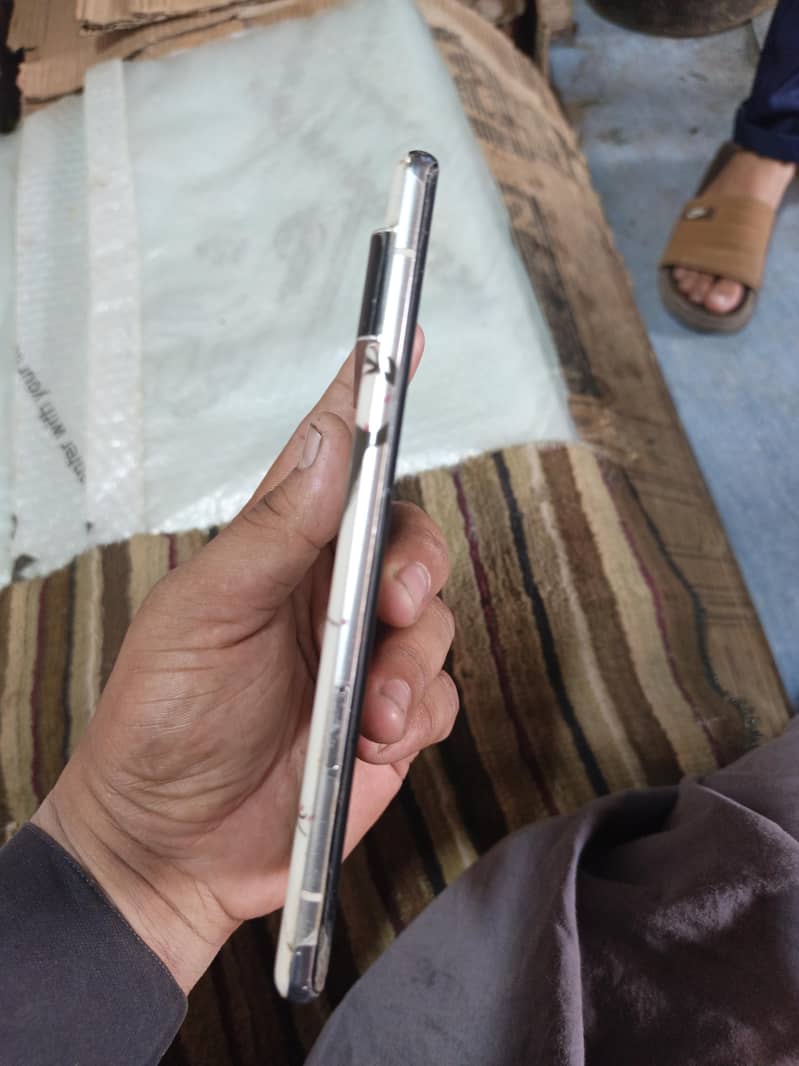 Google Pixel 6 Pro 4