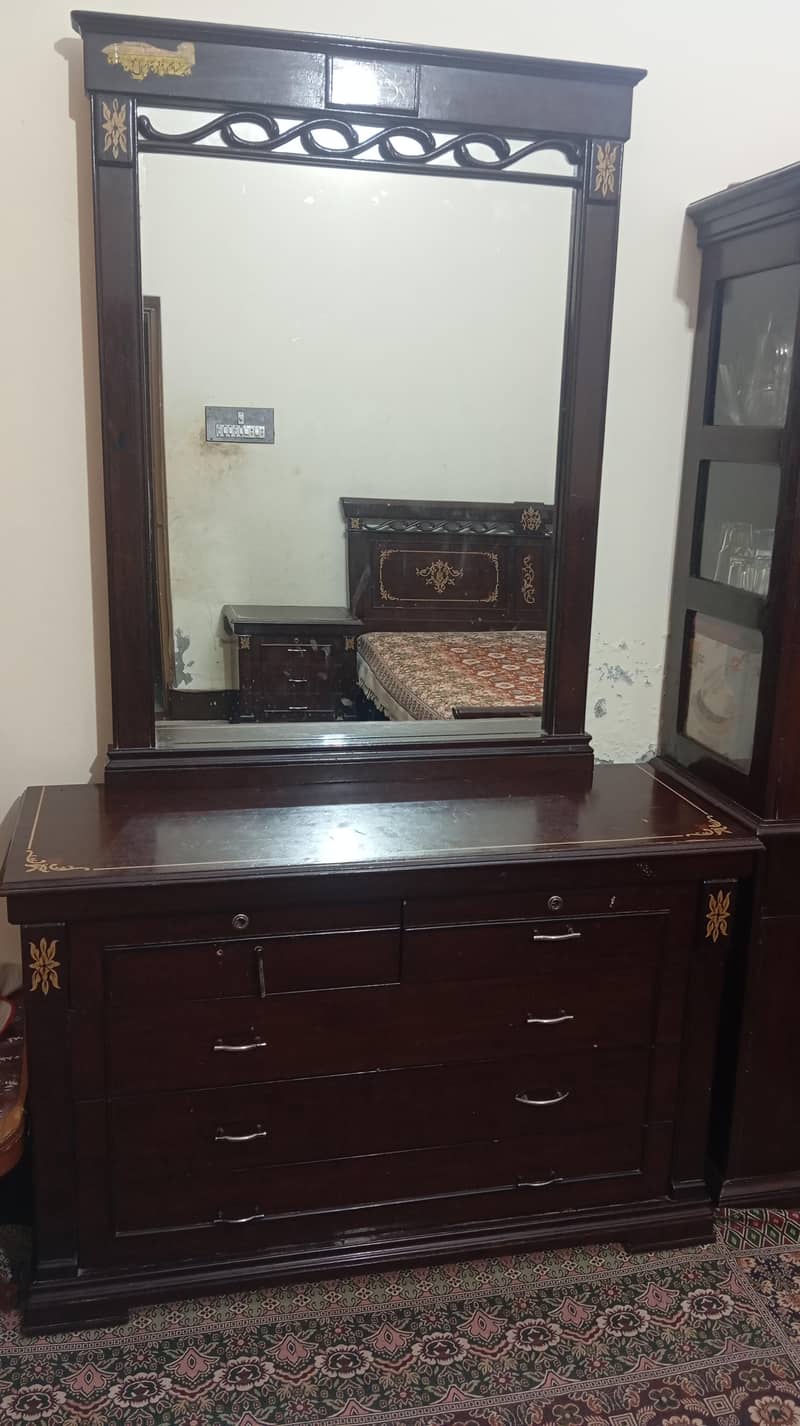 Dressing Table 1