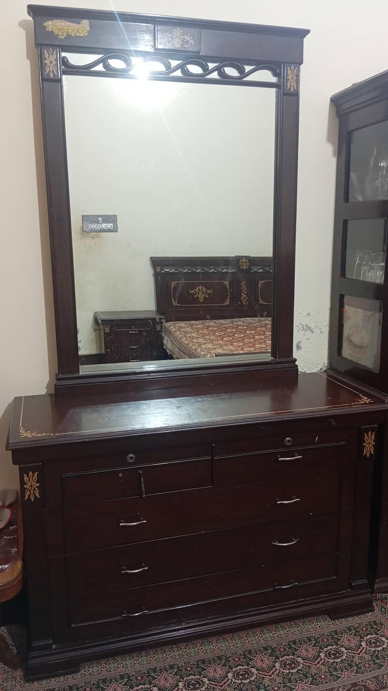 Dressing Table 2