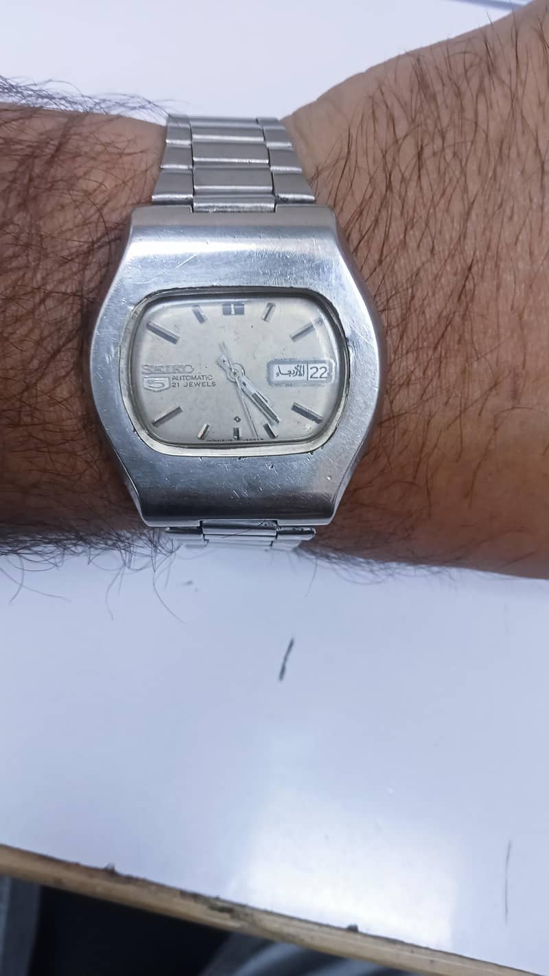Swatch, Casio, citizen,Seiko, 5