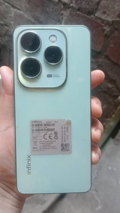Infinix hot 40 pro