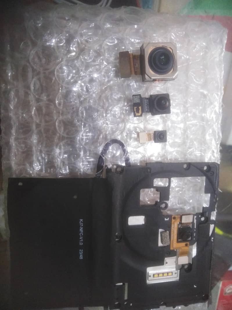 spark 20 pro plus camera 0