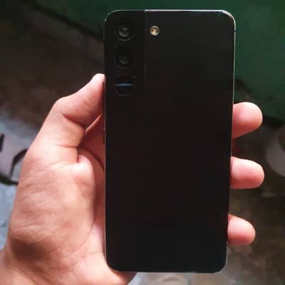 Samsung S22 Urgent sale and exchange
