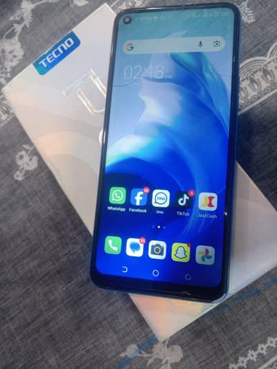 Tecno Pova 6/128 with box