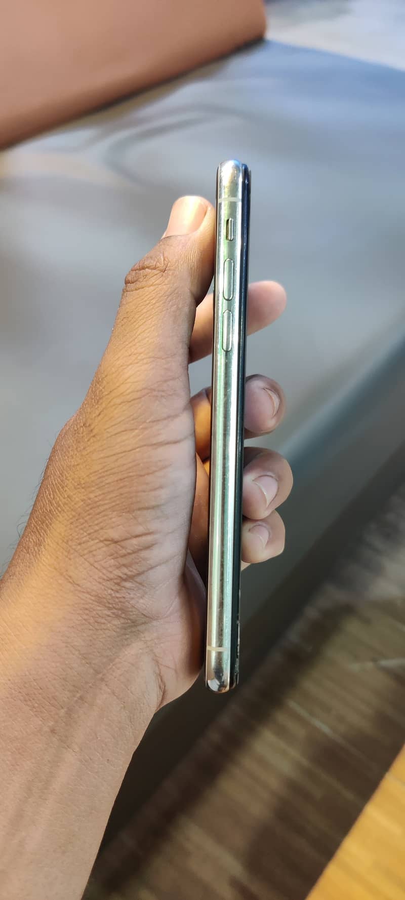 Apple iPhone X 3