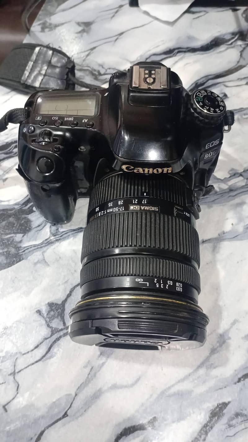 Canon 80d 1