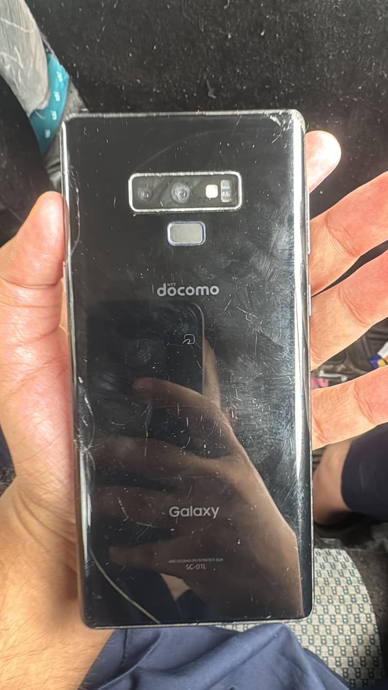 Samsung Mobile Note 9 1
