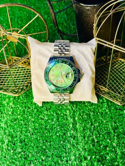 Rolex Submariner Premium Watch