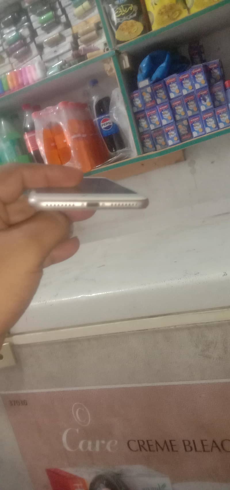 Apple iPhone 8 Plus 3