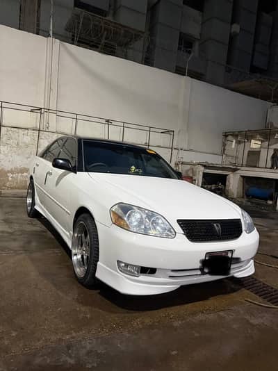 Toyota mark 2 grande
