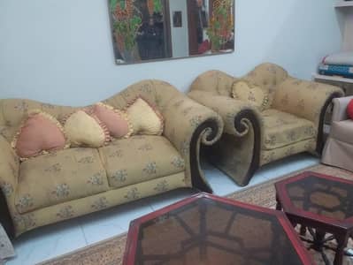 3 seater sofa large size