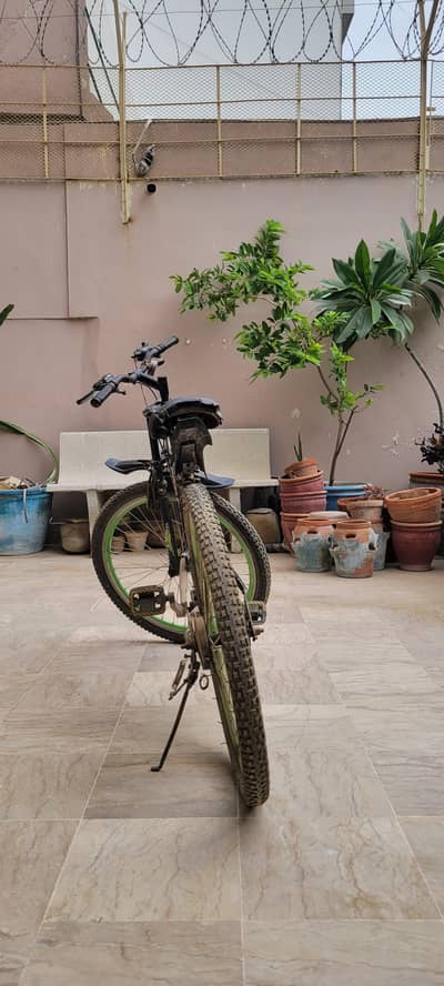 Morgan bicycle for sale urgent sale tayar new hain bs Hawa kam hai