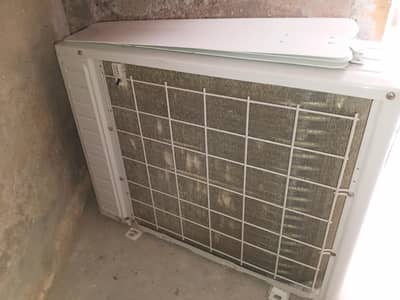 A. C 1 TON INVERTER