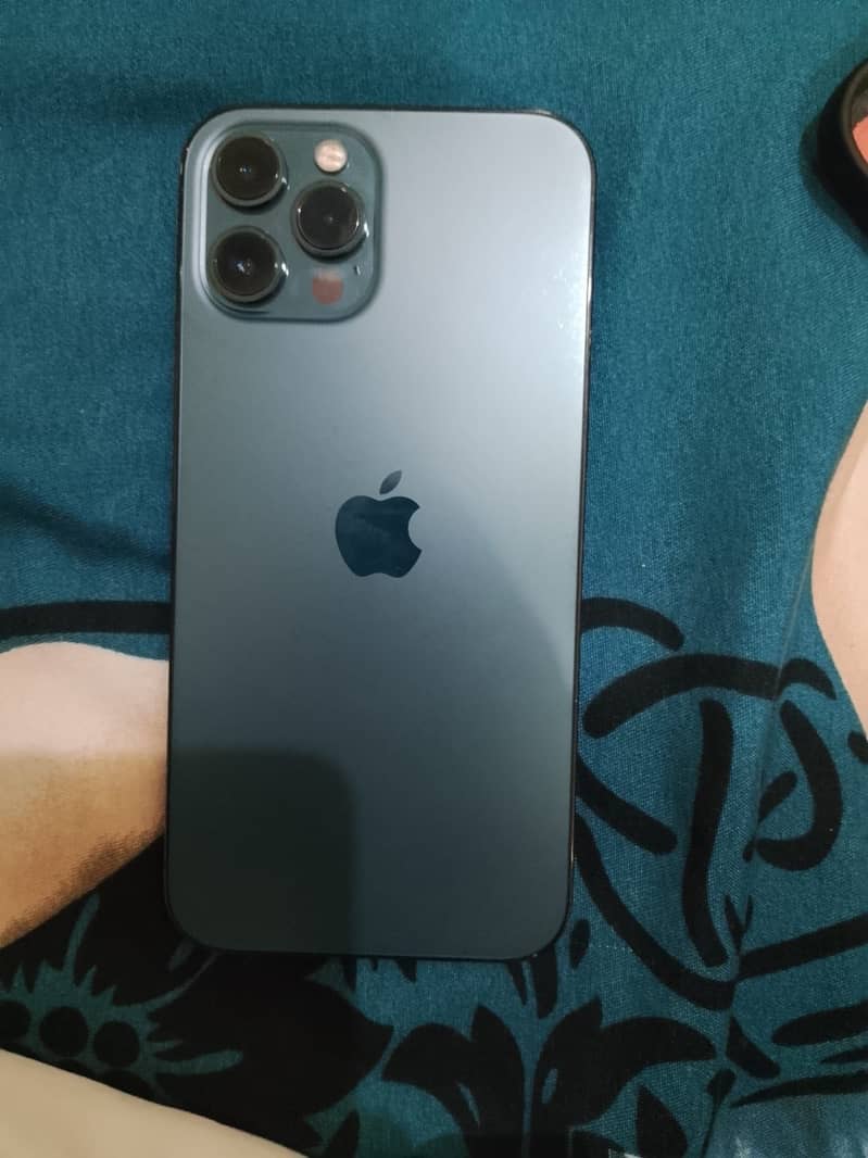 Apple iPhone 12 Pro Max 2