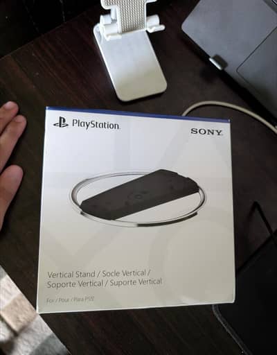 Vertical stand for ps5 [Whatsapp: 03705024810]