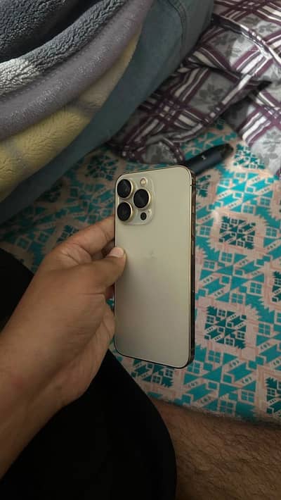 Apple iPhone 13 Pro