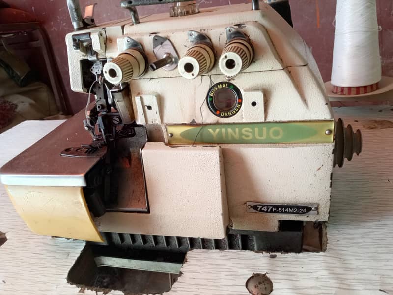 overLock  machine all ok 0