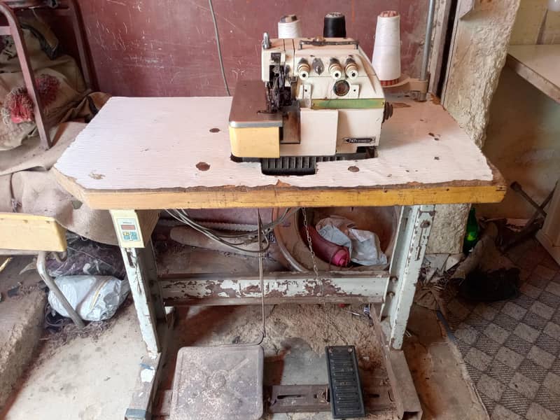 overLock  machine all ok 4