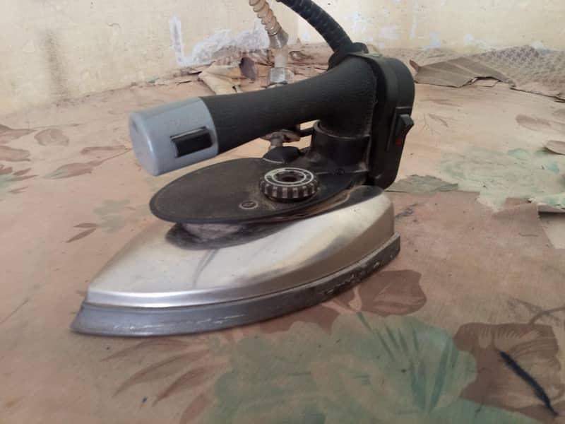 overLock  machine all ok 8