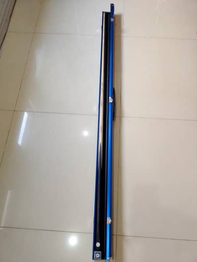 TBC original Black wood cue with Box