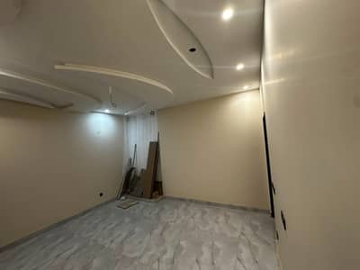 1 Kanal Upper Portion House For Rent