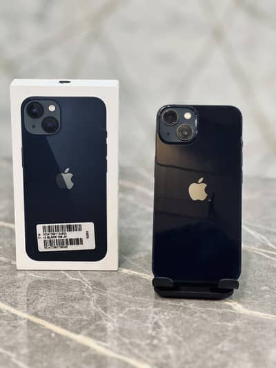 Apple iPhone 13
