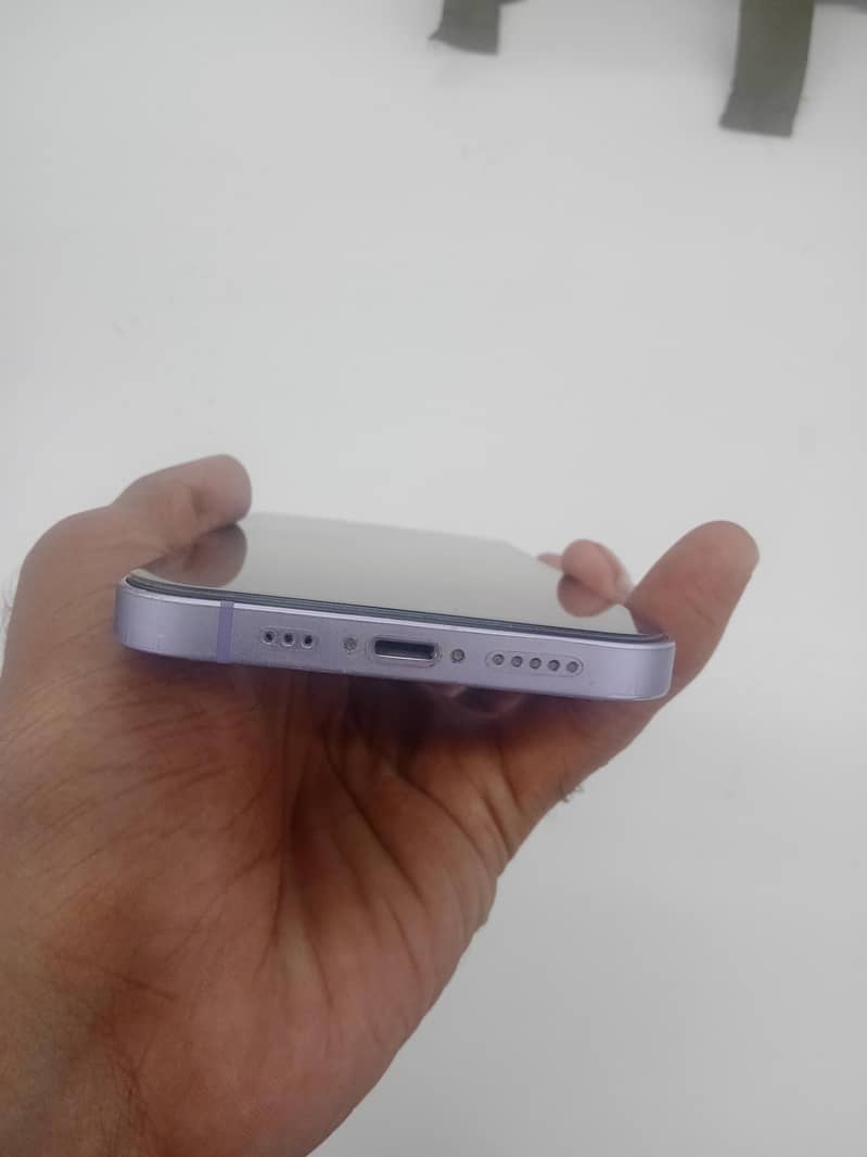 Apple iPhone 12 3