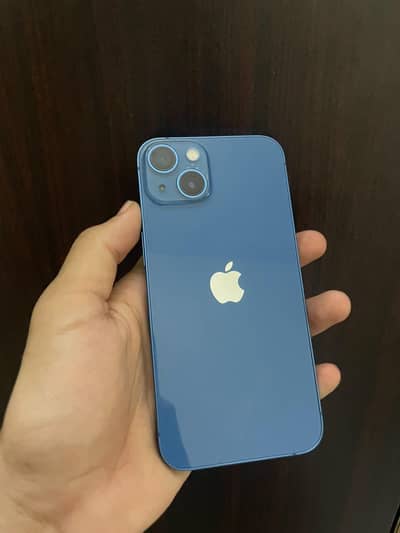 Apple iPhone 13