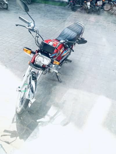 H Cd70