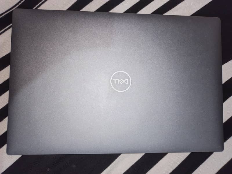 Dell Precision 5540 0
