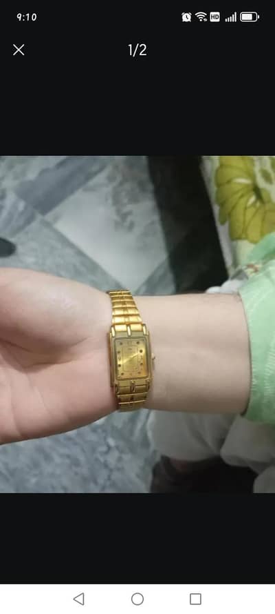 golden premium watch