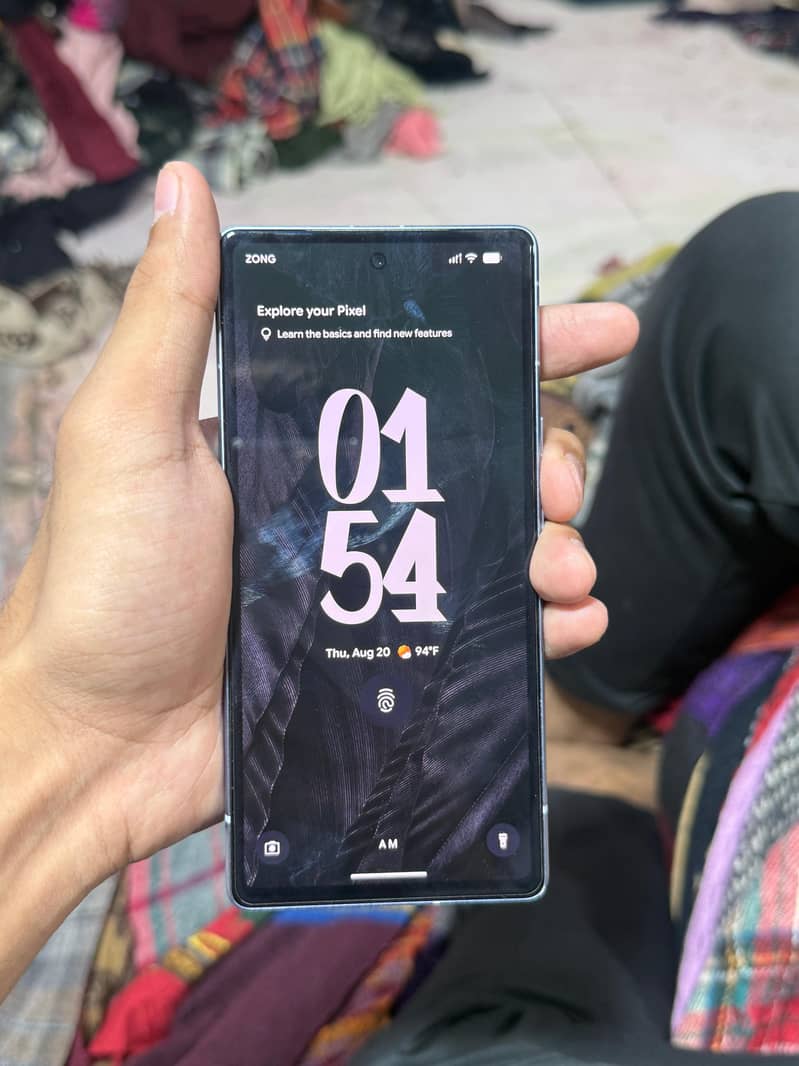 Google Pixel 7a 5